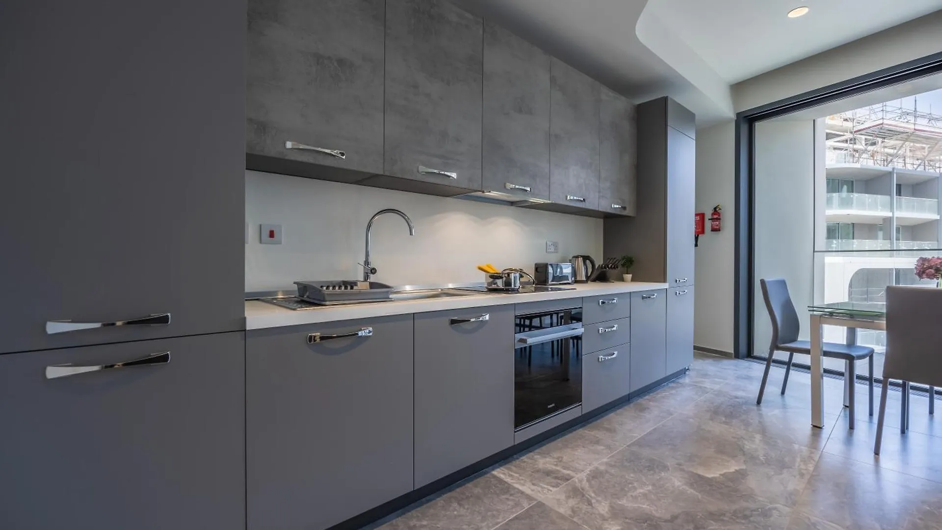 Apartment Piazza Panorama In The Island'S Tallest Landmark Saint Julian's Malta