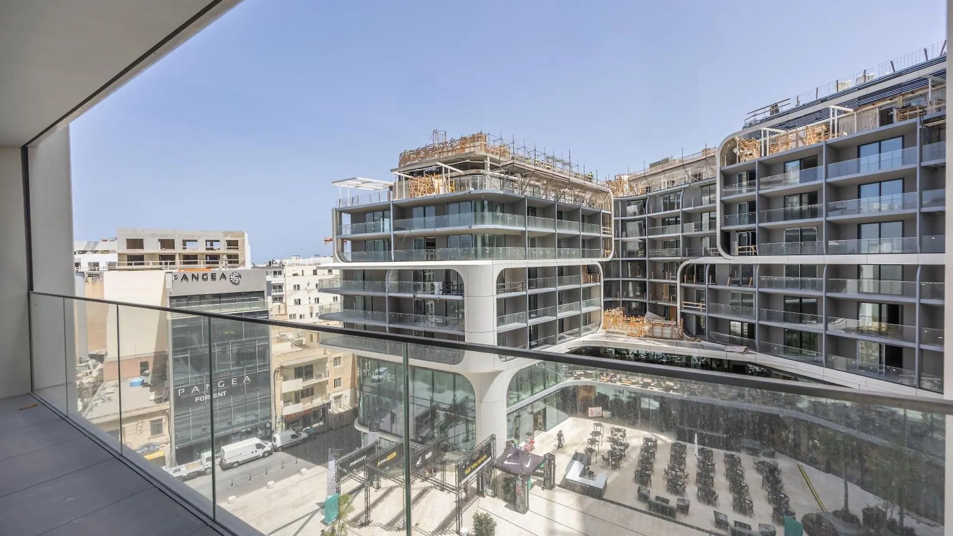 Piazza Panorama In The Island'S Tallest Landmark Saint Julian's